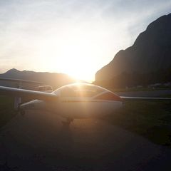 Flugwegposition um 17:03:20: Aufgenommen in der Nähe von Innsbruck, Österreich in 2428 Meter